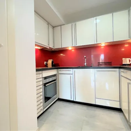 公寓 Panoramic Sea-mountain Views , 3 Min Walk Form Beach, By Ecoway Homes 马尔韦利亚